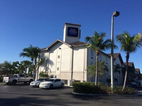 Intown Suites Extended Stay West Palm Beach Fl - Military Trail Rd Lake Park Kültér fotó